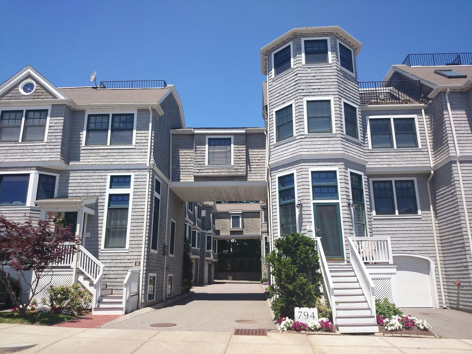 794 E 7th St APT J, South Boston, MA 02127 | Zillow