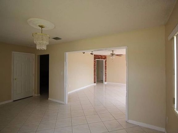 2nd image of 1215 NW 191st St
