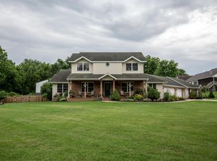 1116 E Wood St, Republic, MO 65738