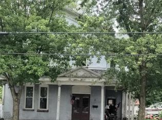 434 N Mill St, Nashville, IL 62263