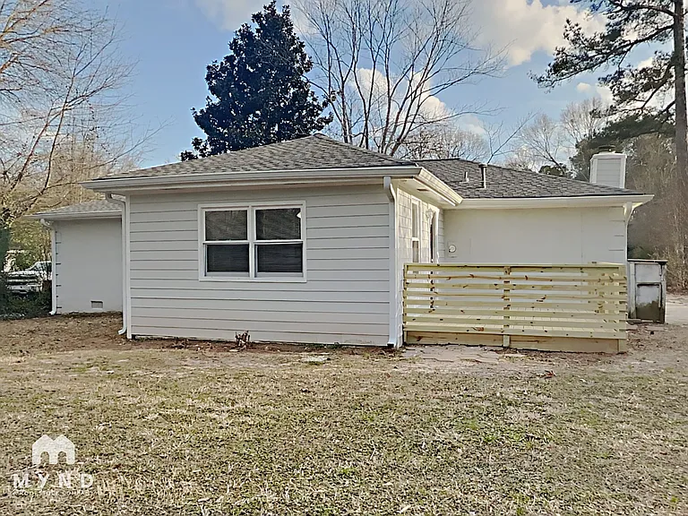 585 Oak Way — Photo 18