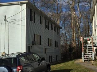 508 Quincy St #2B, Fall River, MA 02720
