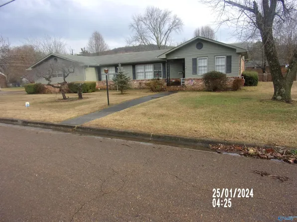 1820 Haynes Ave NE, Huntsville, AL 35811