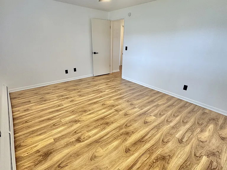 431 Tollis Pkwy #151B — Photo 10