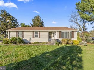 521 E G St, Purcellville, VA