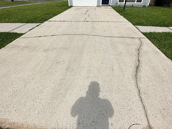 4th image of 1854 Yukon Ct