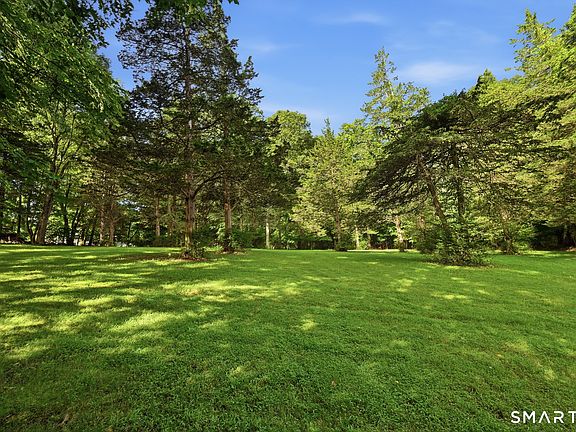 3rd image of 60&62 Wolfpits Road