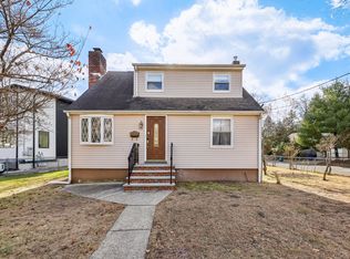 246 Demarest Ave, Closter, NJ 07624