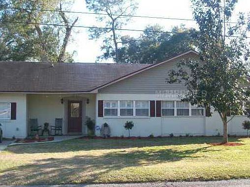 1st image of 575 Shady Ln