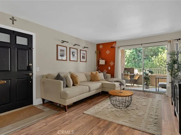 2350 Del Mar Way Unit 203, Corona, CA 92882