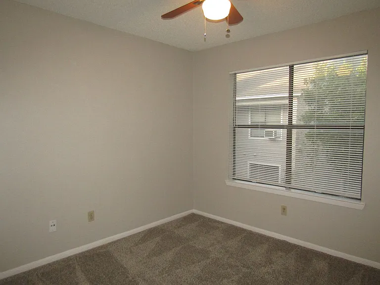 8909 Schick Rd — Photo 20