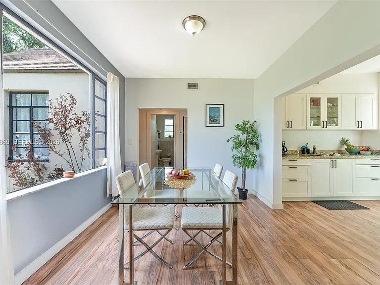 1238 NE 112th St — Photo 13