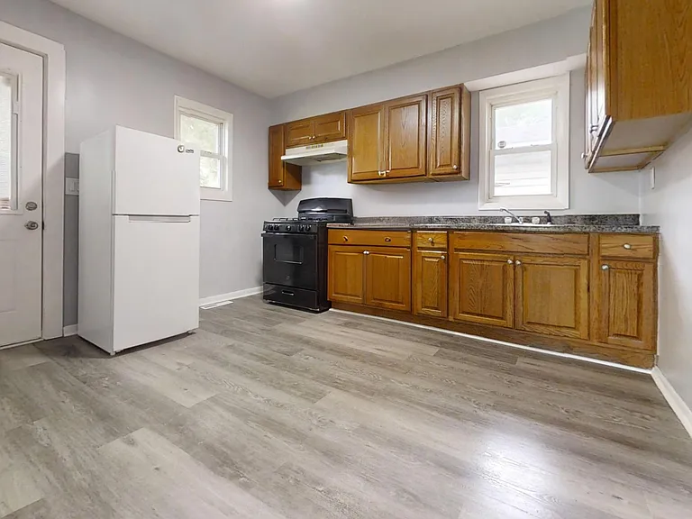 5030 W 25th Ave — Photo 6
