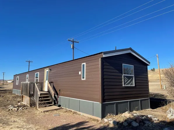 200 Oak St, Fairburn, SD 57738