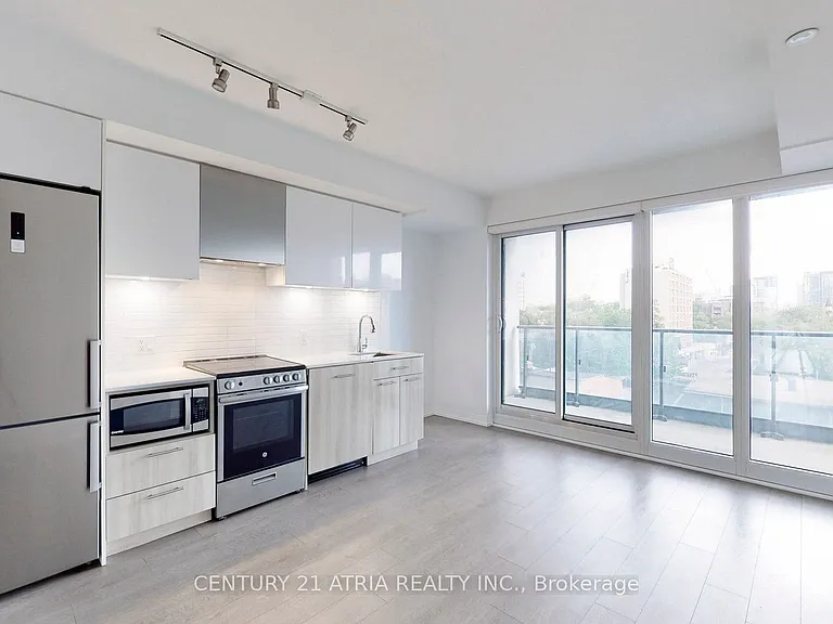 251 Jarvis St #509 — Photo 5