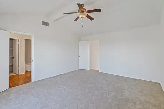 4402 Squaw Pass Ct — Photo 18