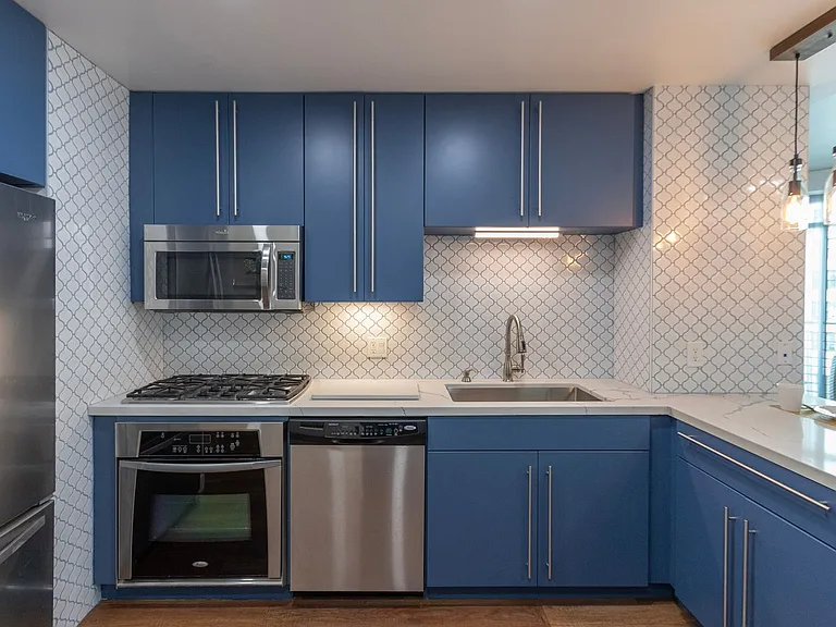 801 Ash St #605 — Photo 6
