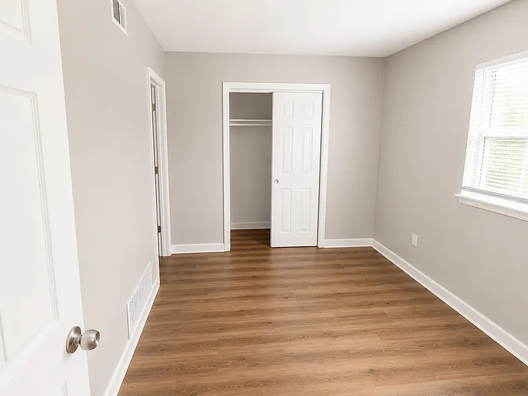 1612 Richardson St #1 — Photo 7