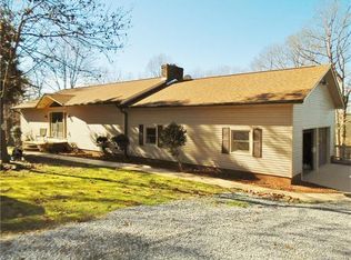 3336 Rocky Ridge Rd, Newton, NC 28658