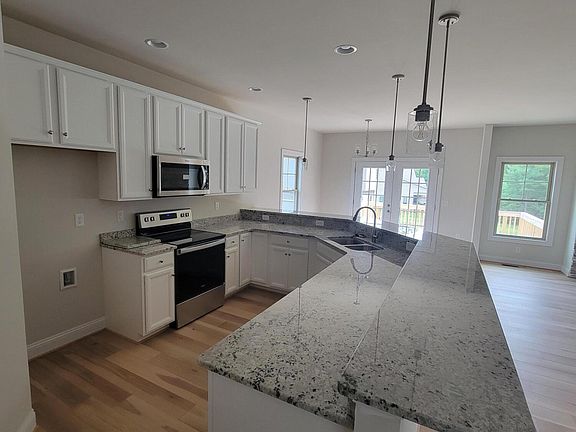 5th image of 6889 Linn Cove Ct