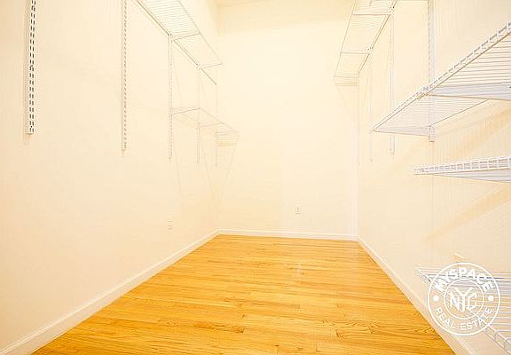 4th image of 199 Knickerbocker Ave APT 1R