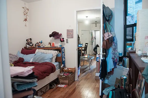 Rented by Keller Williams NYC | media 16