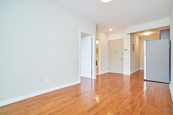 Rented by Corcoran | media 19