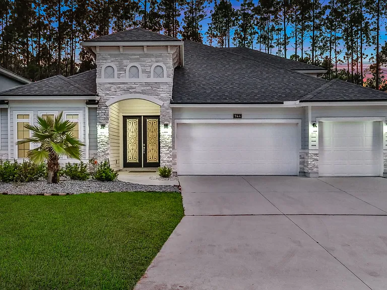 944 Laurel Valley Dr — Photo 2
