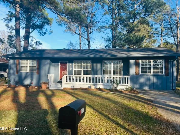 210 Pine Park Dr, Pearl, MS 39208