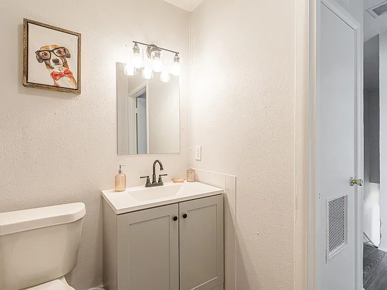 346 Natalen Ave — Photo 11