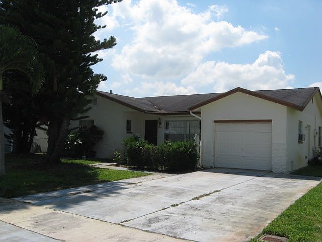 2nd image of 9016 SW 6th St