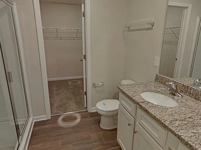 2221 Lanza Dr — Photo 6