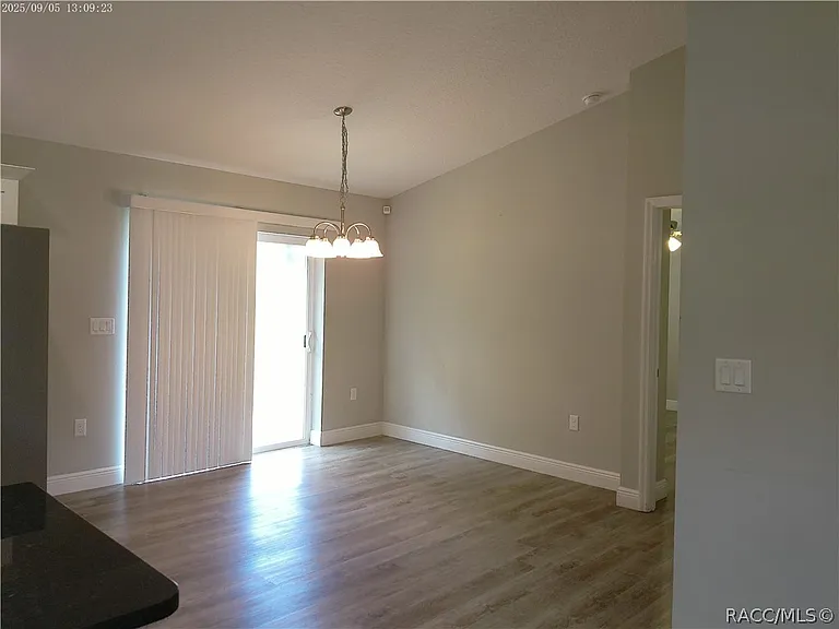 9252 N Agatha Dr — Photo 3