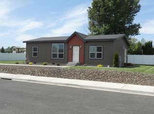 2602 S 72nd Ave, Yakima, WA 98903