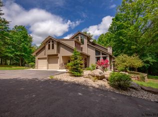 194 Bogden Rd, Broadalbin, NY 12025