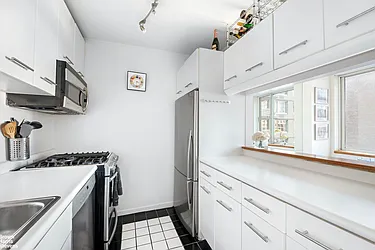 Rented by Brown Harris Stevens