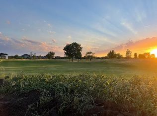 6801 S Laguna Cir, Sioux Falls, SD 57108