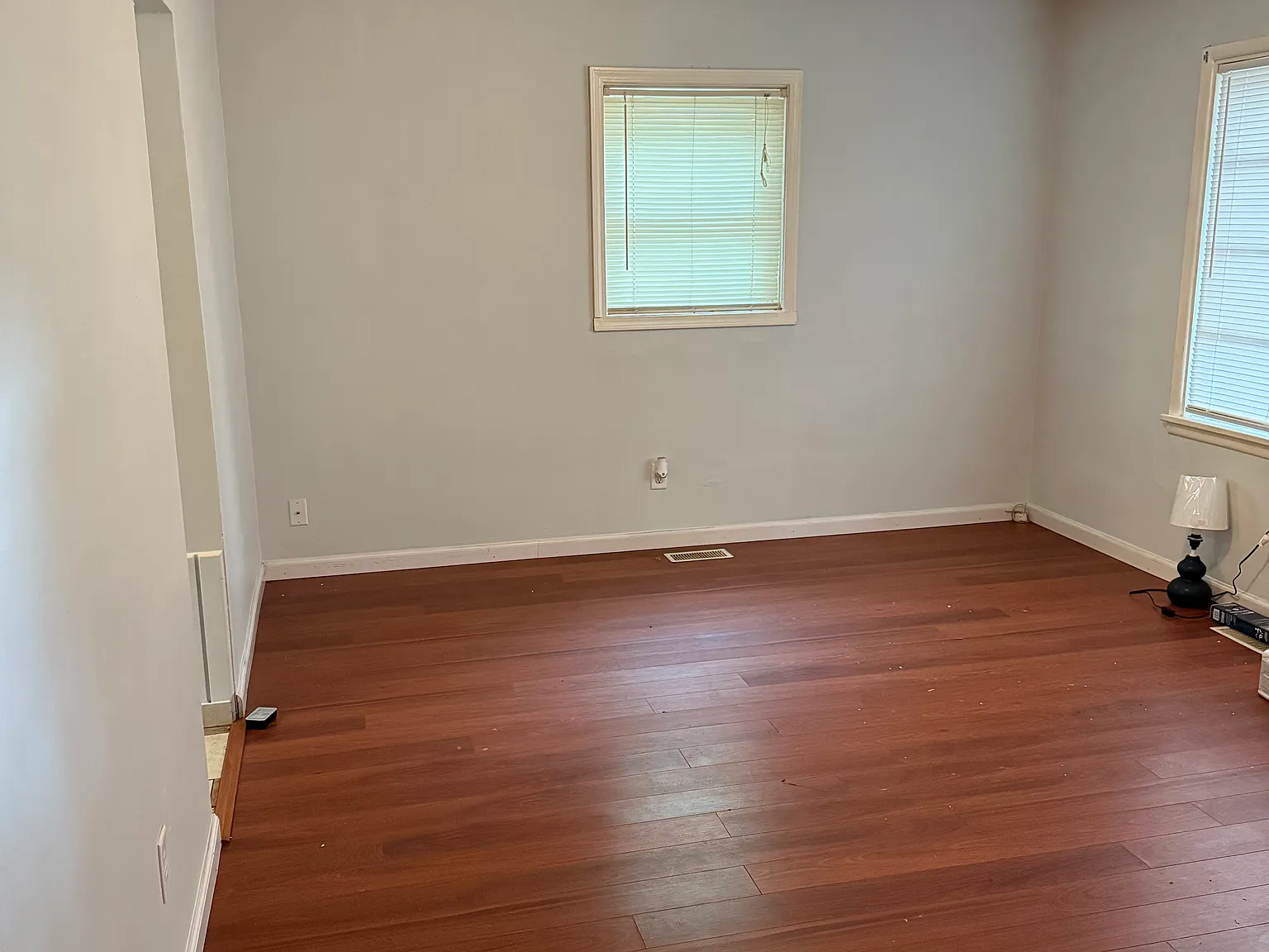 1527 Wieland Ave — Photo 2