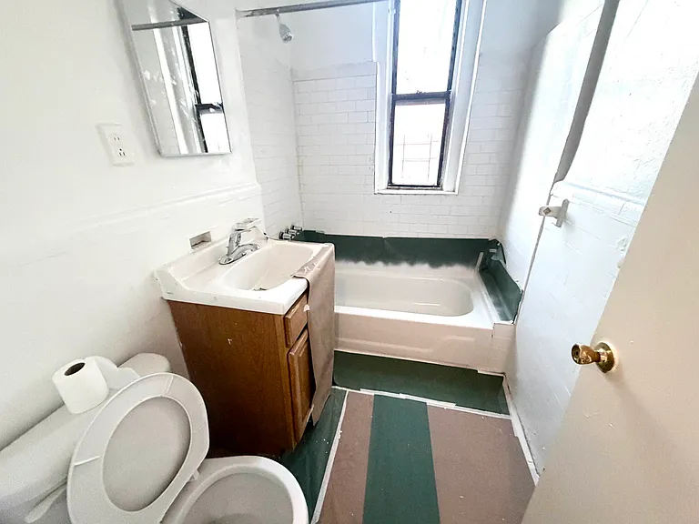 2277 Andrews Ave N #6D — Photo 8