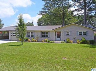 908 Gable Cir SW, Hartselle, AL 35640