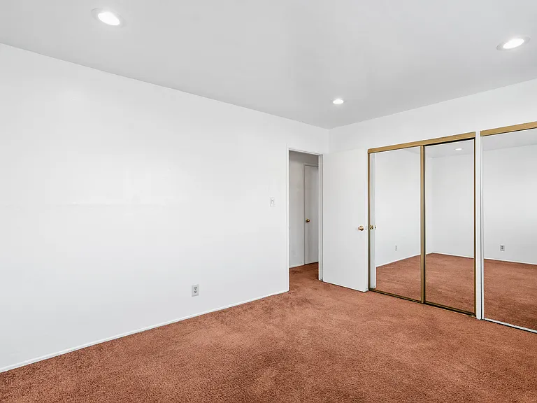 3964 Manzanita Dr #B4 — Photo 11