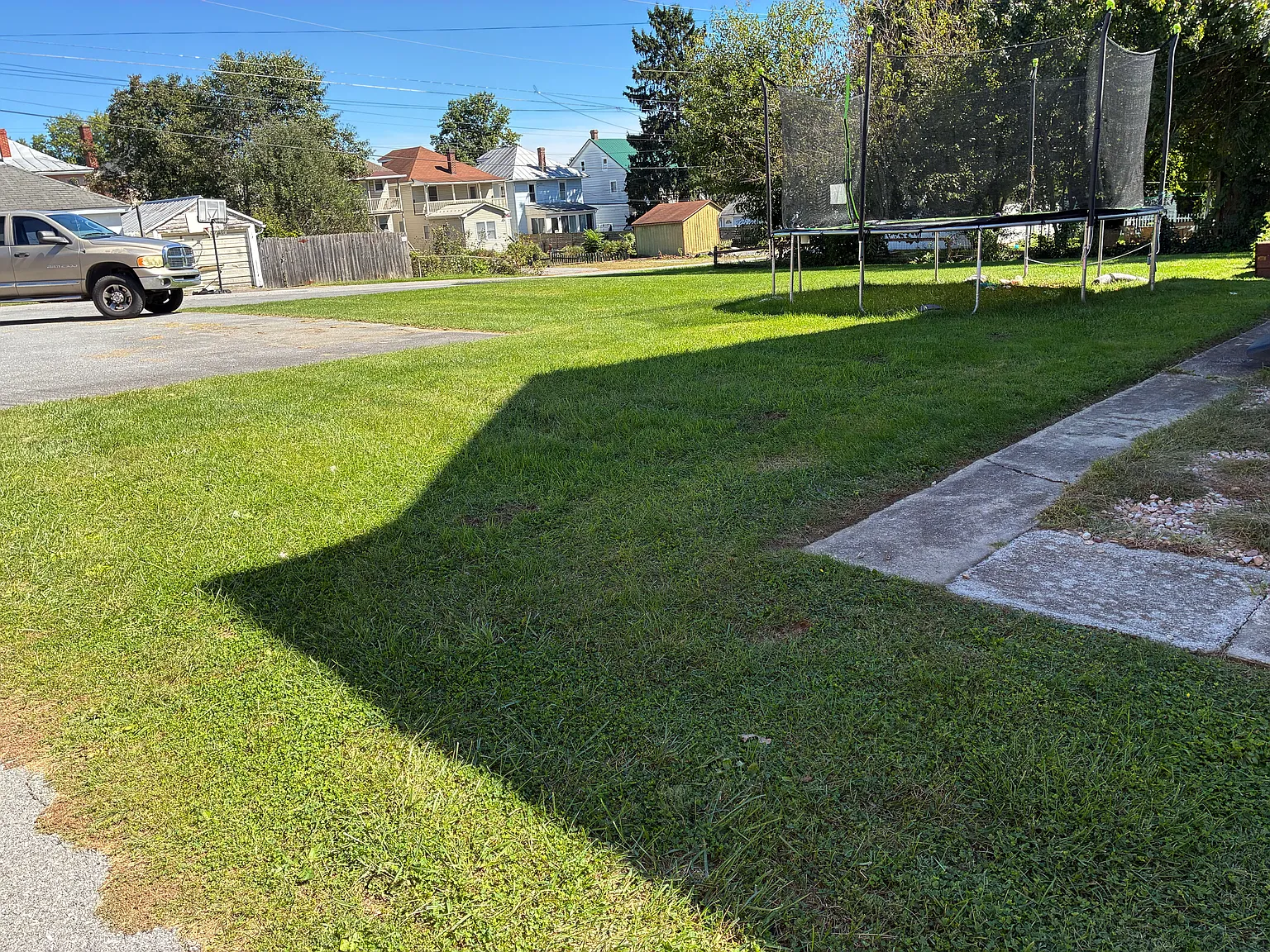 3 bed, $1,150 — Photo 3