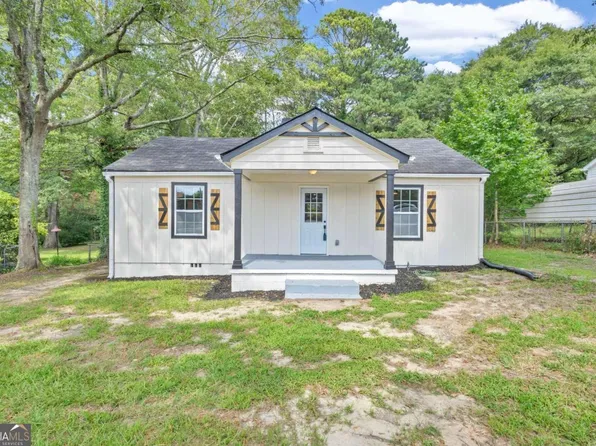 207 Lakeview Dr, Bremen, GA 30110