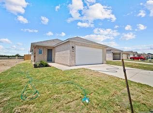 9749 Ebony Pl, San Antonio, TX 78223