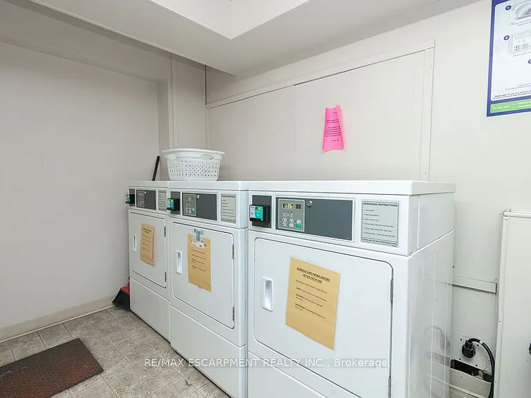 71 Vanier Dr #110 — Photo 33