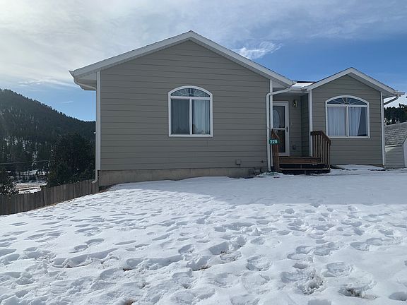 2nd image of 226 Buds Dr