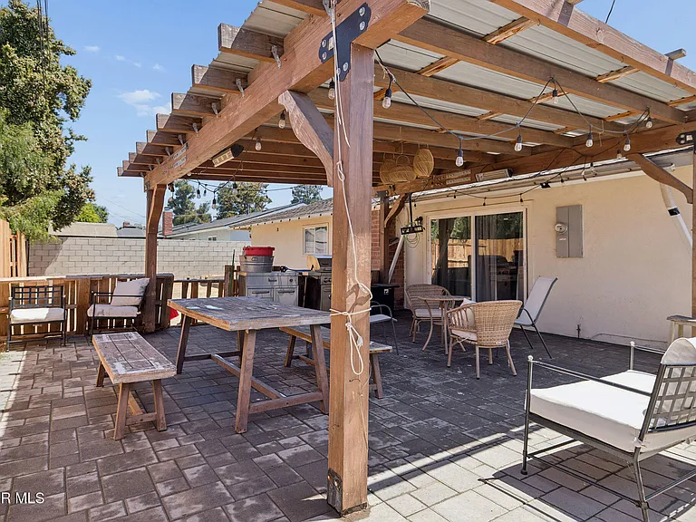 2301 Mono St — Photo 30