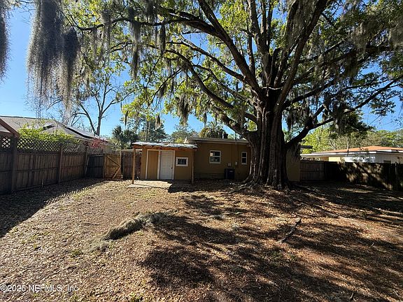 2nd image of 5103 CAMILLE Avenue