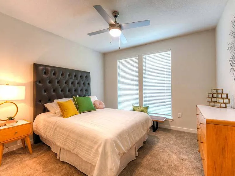 8283 Baymeadows Rd E — Photo 29