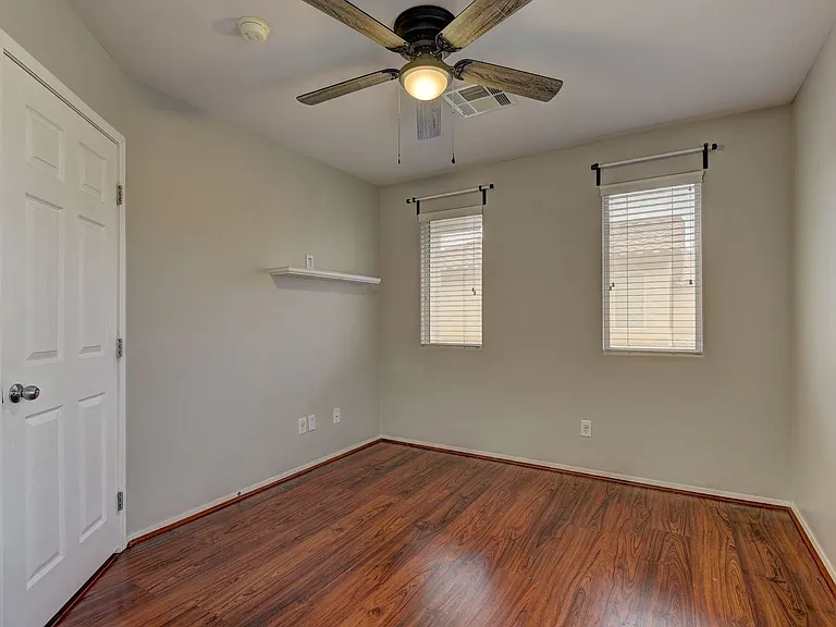 1052 Coronado Peak Ave — Photo 15